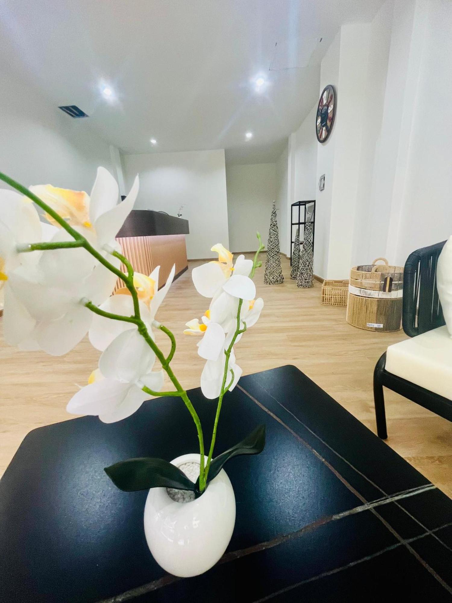 28 Boutique Hotel Patong Ngoại thất bức ảnh