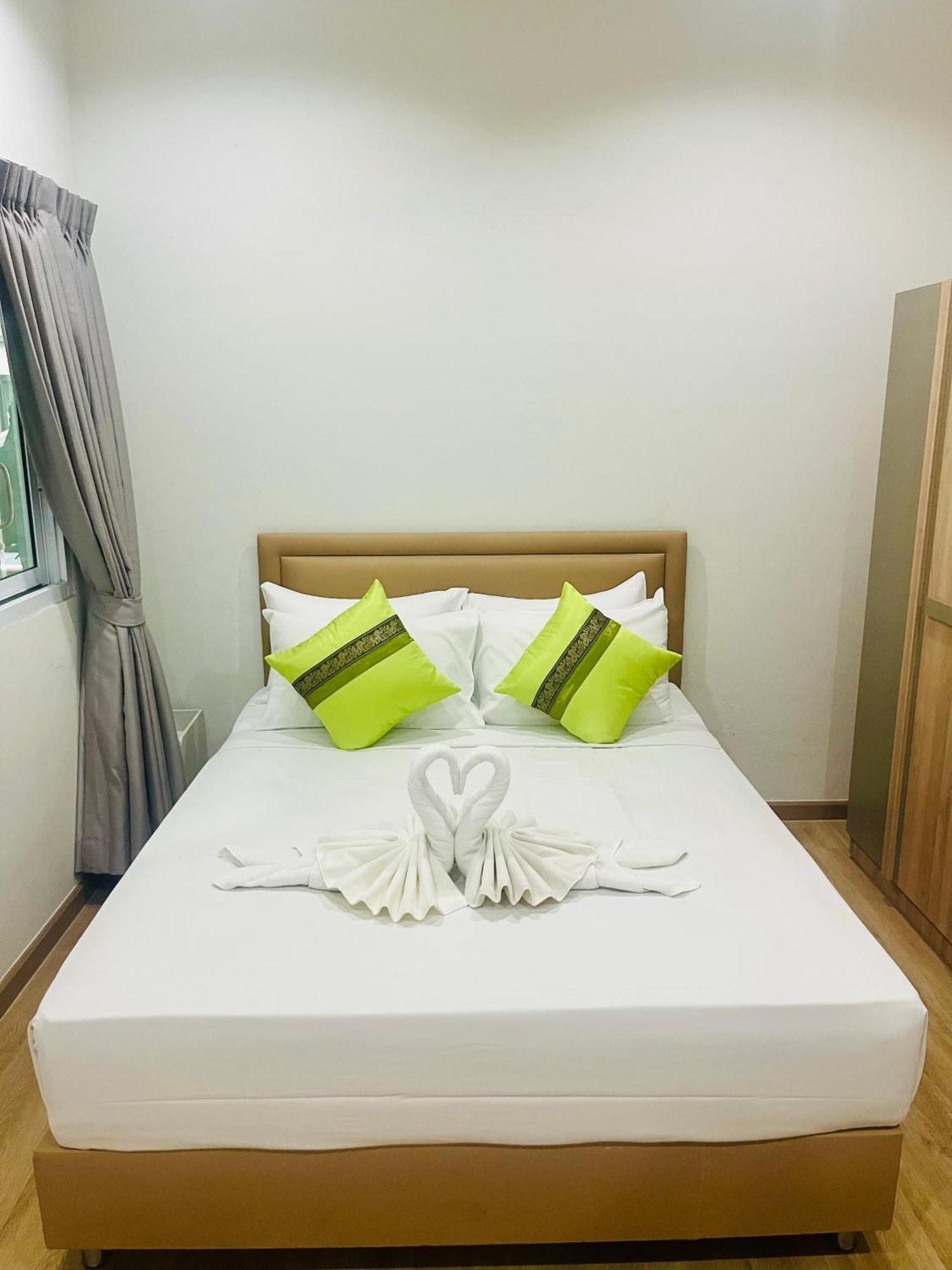 28 Boutique Hotel Patong Ngoại thất bức ảnh
