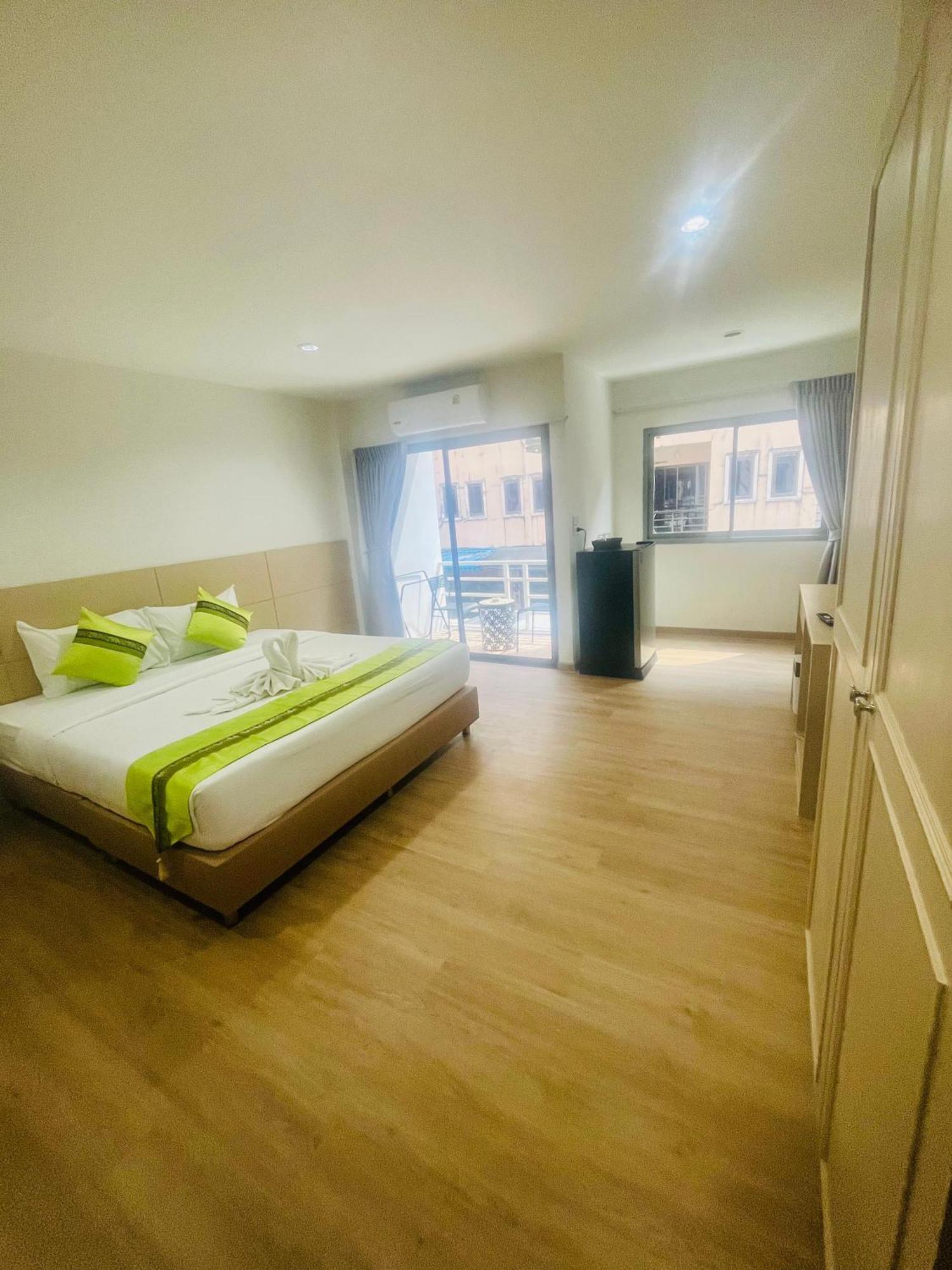 28 Boutique Hotel Patong Ngoại thất bức ảnh