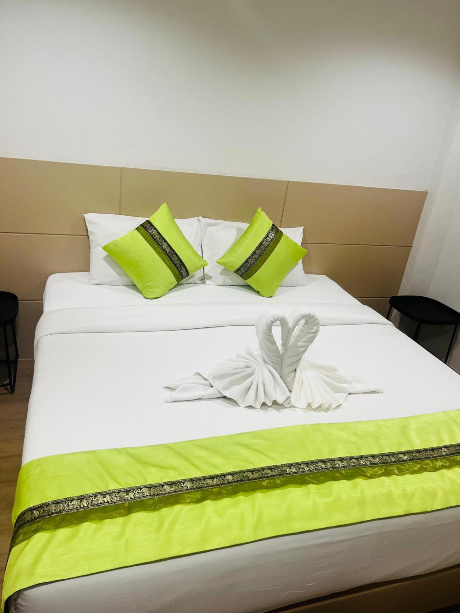 28 Boutique Hotel Patong Ngoại thất bức ảnh