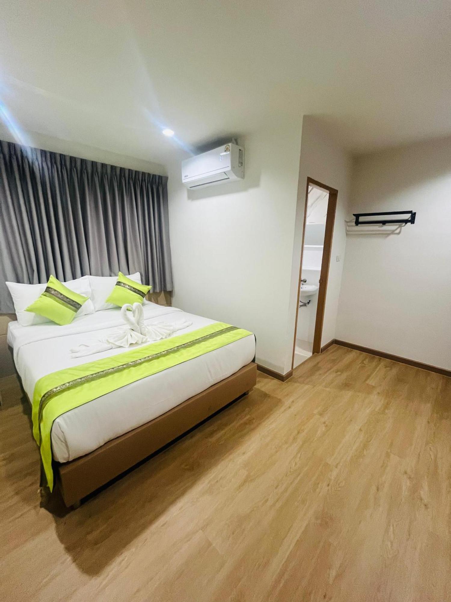 28 Boutique Hotel Patong Ngoại thất bức ảnh